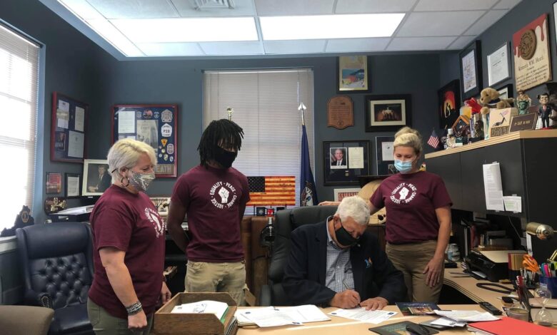 Young Black Leaders Steer the Way for Change in Appalachia < Appalachian Voices Young Black Leaders Steer the Way for Change in Appalachia < Appalachian Voices